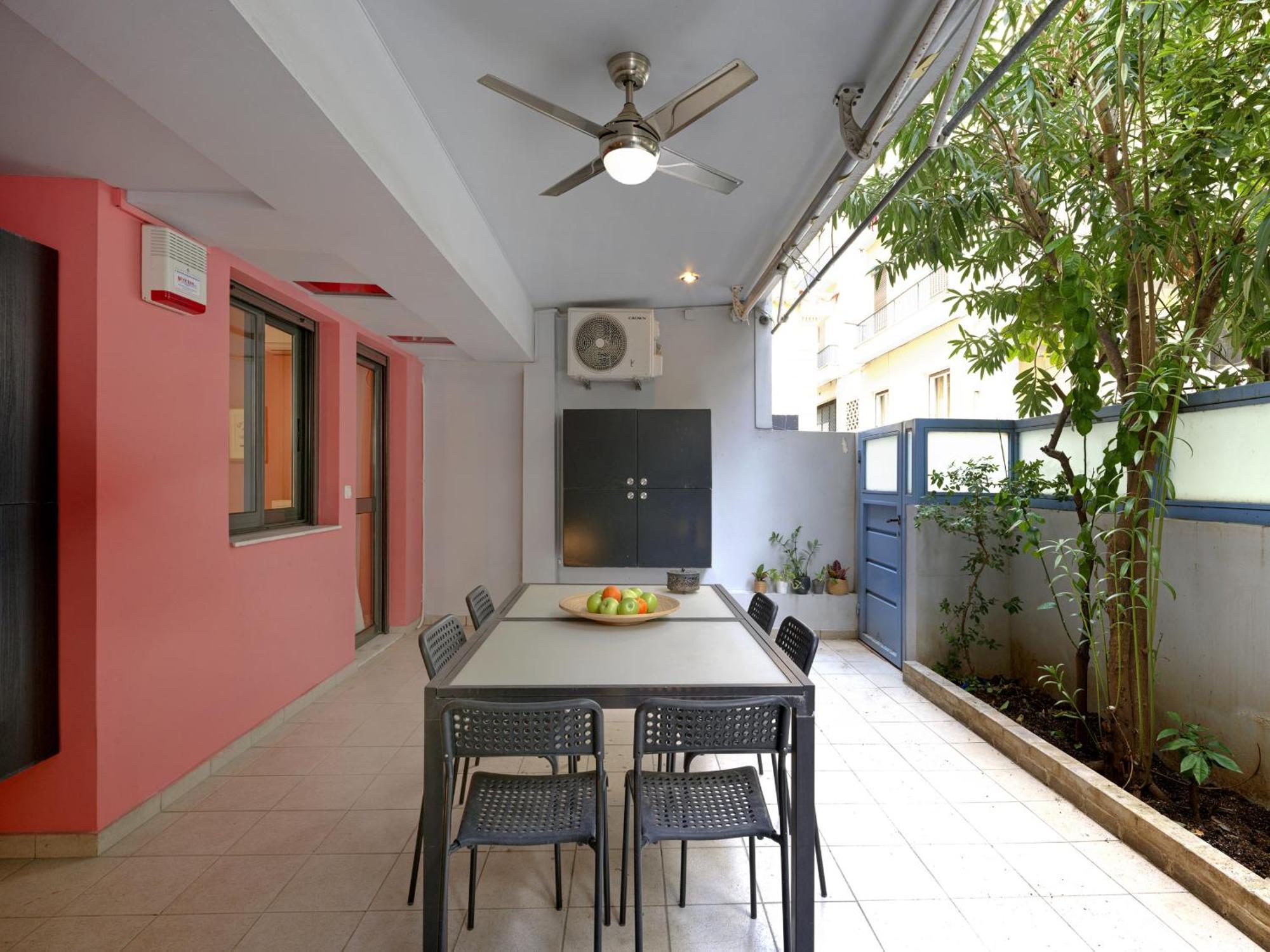 Koukaki garden escape child friendly apartment Athena Bagian luar foto